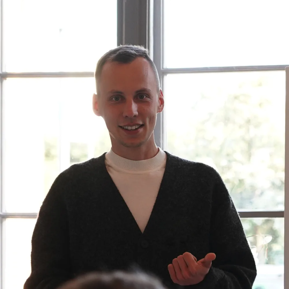 Portrait von Jonathan Grießl, Marketing & Künstliche Intelligenz, Brandenburg an der Havel